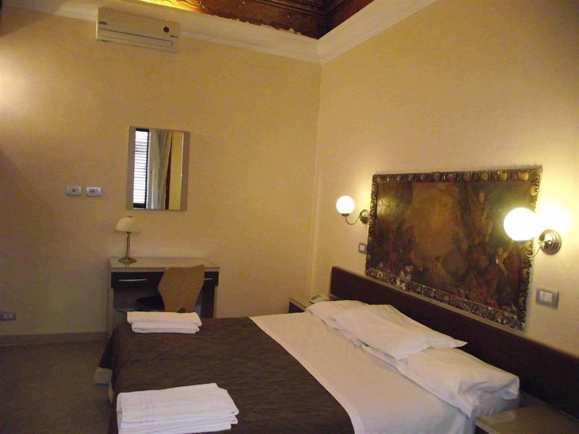 Hotel Elide Roma Esterno foto